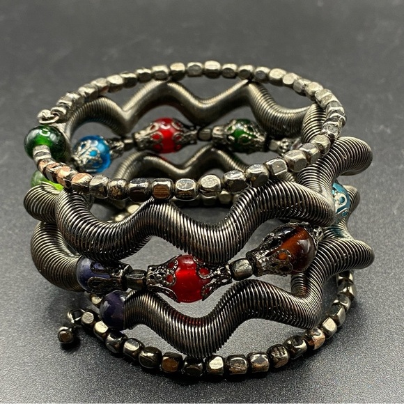 Memory Wire Wide Wrap Gunmetal Glass Beads Bracelet - Picture 3 of 6